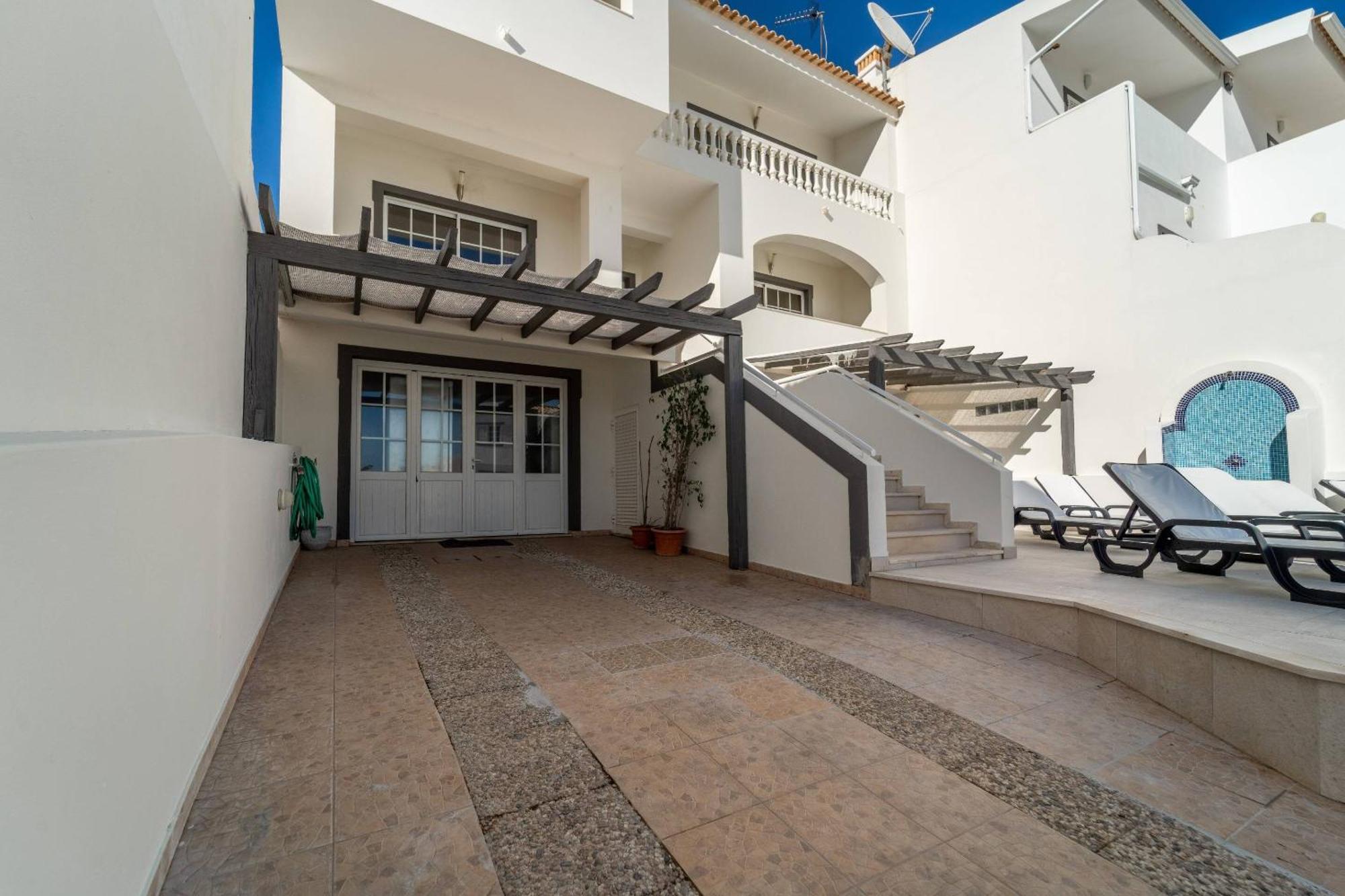 Lemos By Hellovacations Villa *
